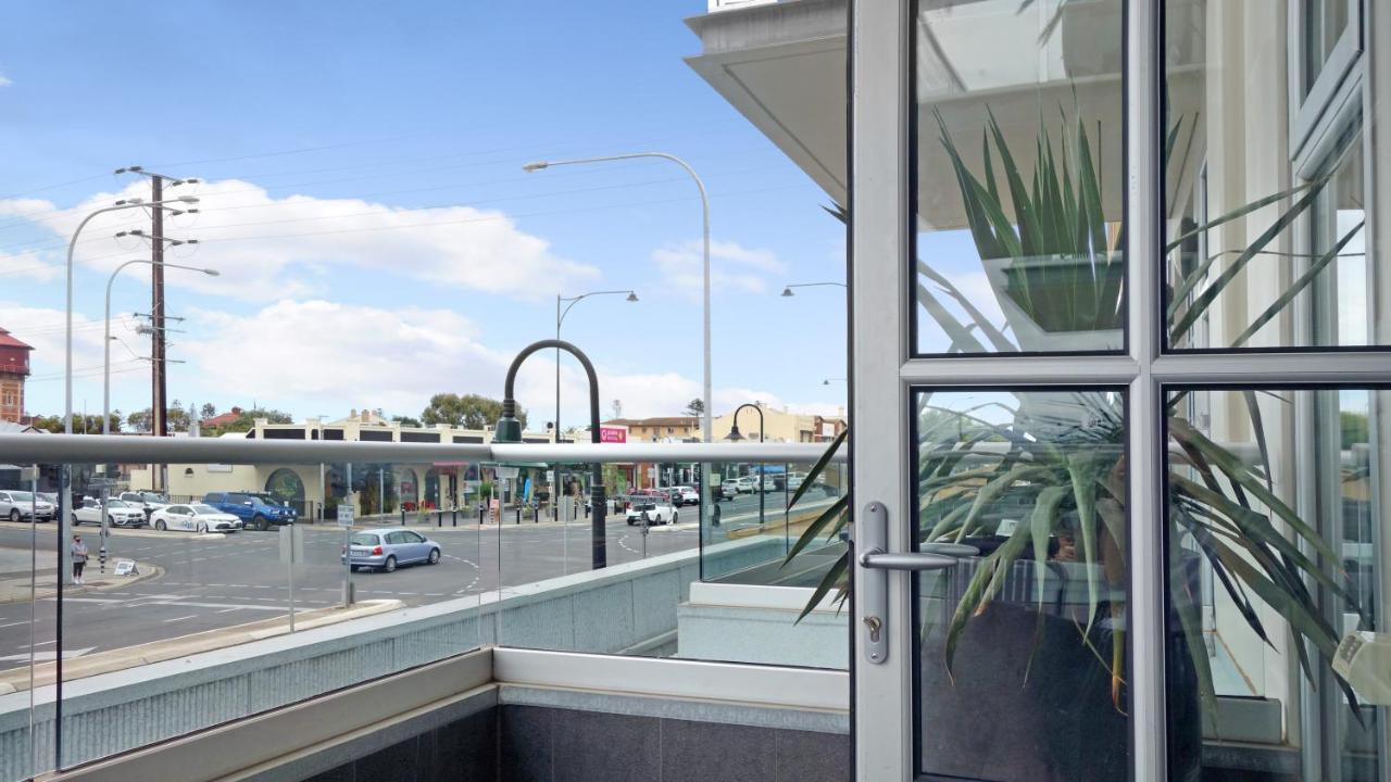 Semaphore Splash Apartments Port Adelaide Екстер'єр фото